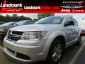 Bright Silver Metallic 2012 Dodge Journey SE