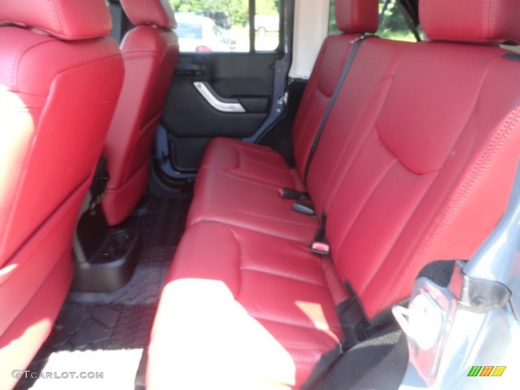 2013 Jeep Wrangler Unlimited Rubicon 10th Anniversary Edition 4x4 Rear Seat Photo #82512110