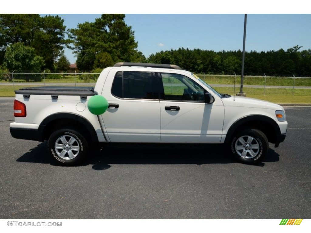 White Suede 2008 Ford Explorer Sport Trac XLT 4x4 Exterior Photo #82512517