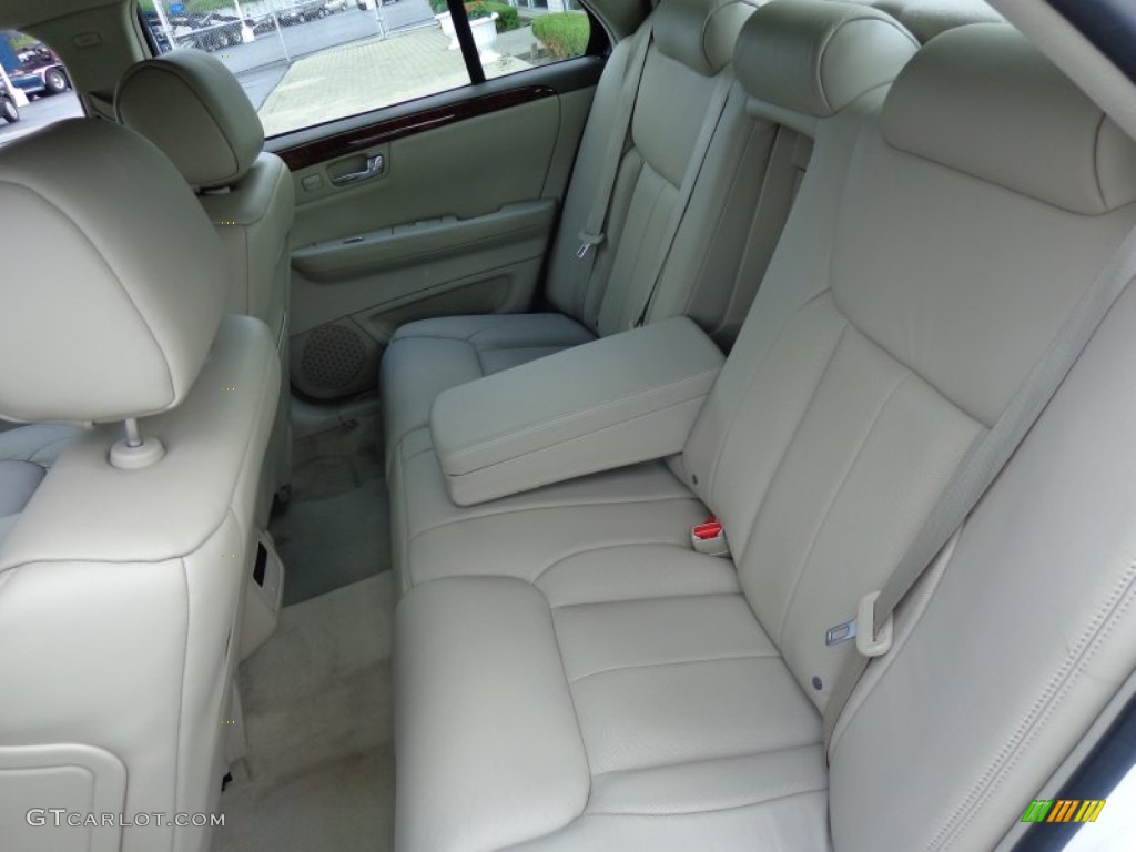 2006 DTS Luxury - White Lightning / Shale photo #9