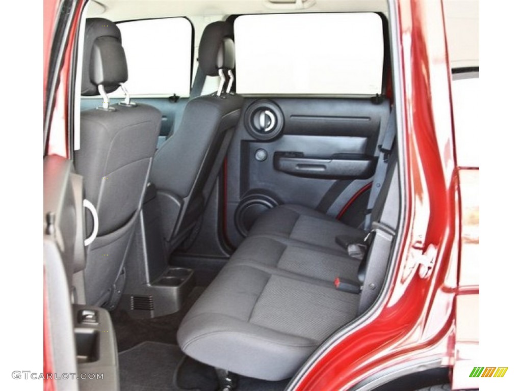 2011 Nitro Heat 4.0 4x4 - Redline 2-Coat Pearl / Dark Slate Gray photo #6