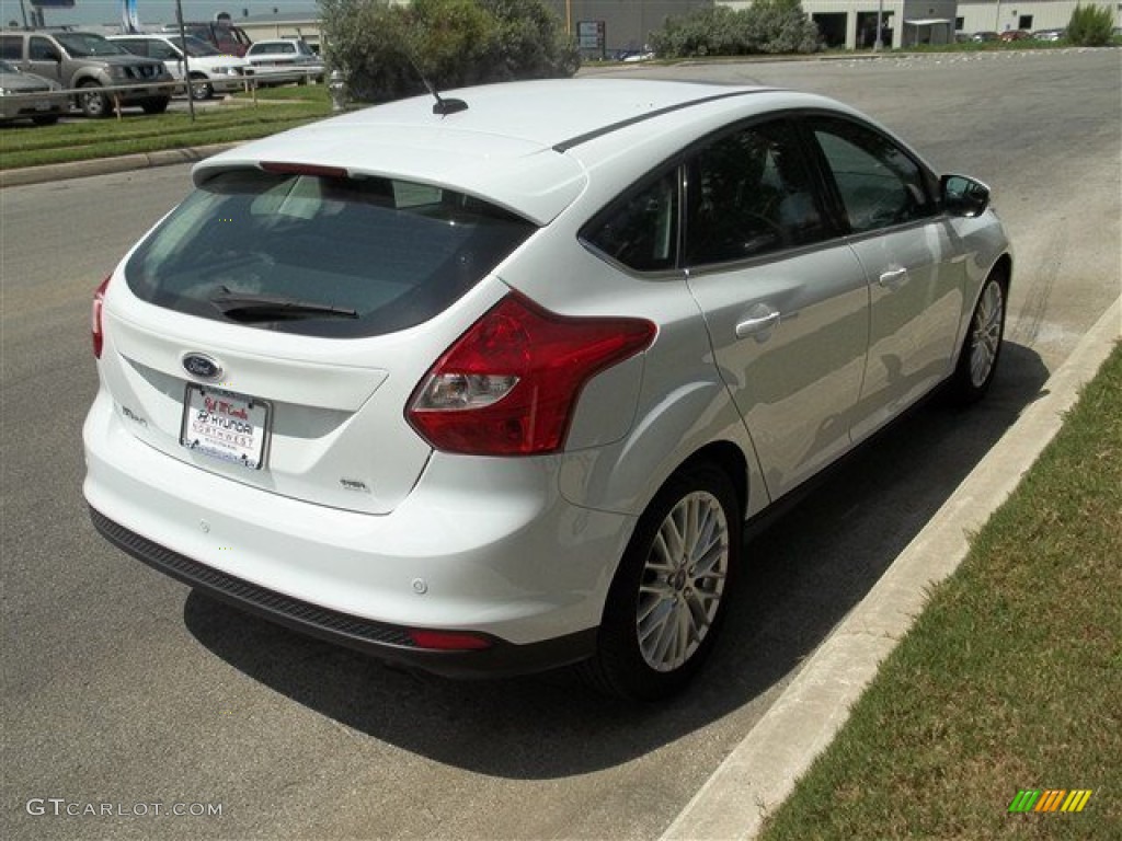 2012 Focus SEL 5-Door - Oxford White / Charcoal Black photo #7