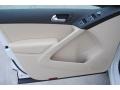 Candy White - Tiguan SE Photo No. 10
