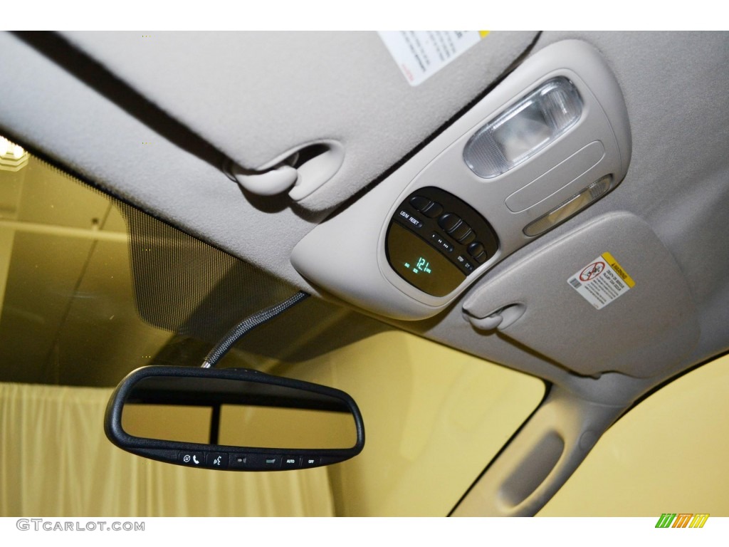 2005 Dodge Ram 1500 SRT-10 Regular Cab Controls Photo #82516580