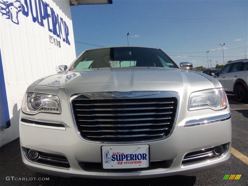 2012 300 Limited - Bright Silver Metallic / Black photo #3