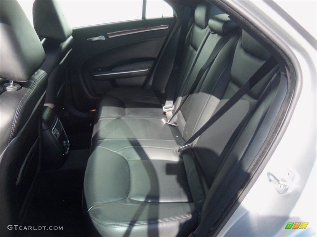 2012 300 Limited - Bright Silver Metallic / Black photo #14