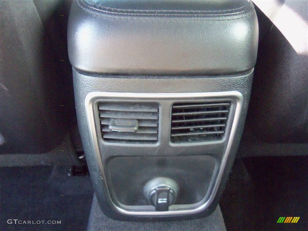 2012 300 Limited - Bright Silver Metallic / Black photo #15