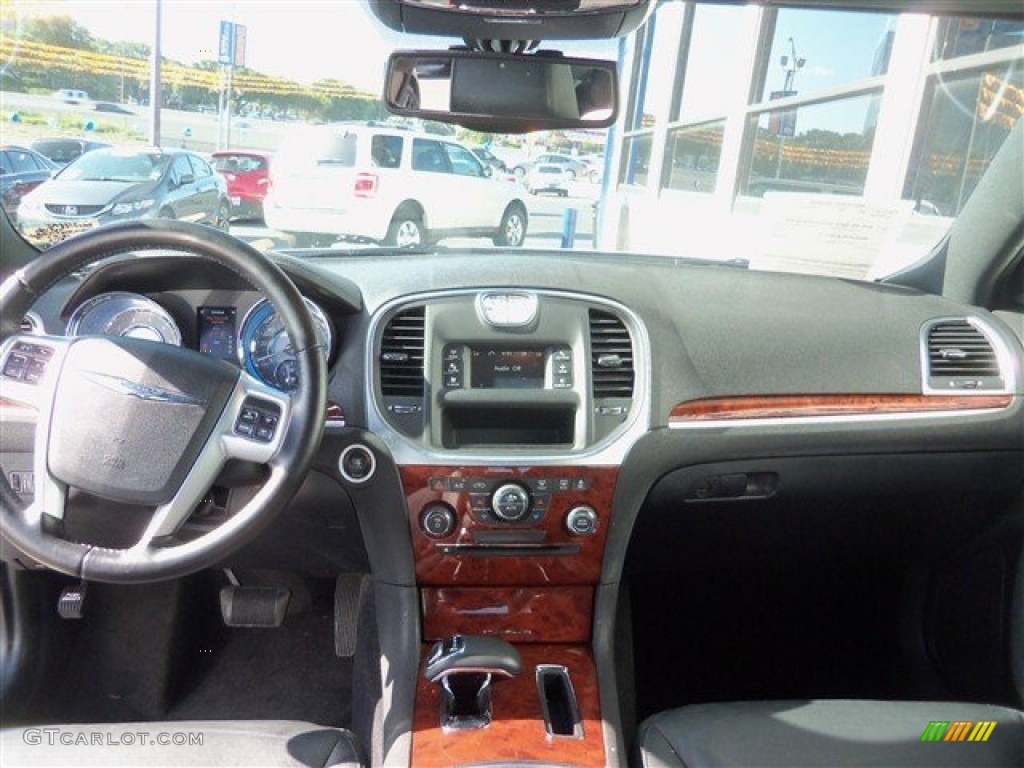 2012 300 Limited - Bright Silver Metallic / Black photo #16