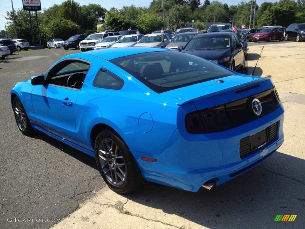 2013 Mustang V6 Premium Coupe - Grabber Blue / Charcoal Black photo #5