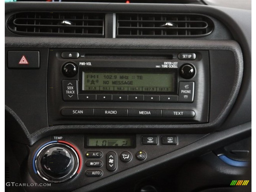 2013 Toyota Prius c Hybrid Two Controls Photo #82517759