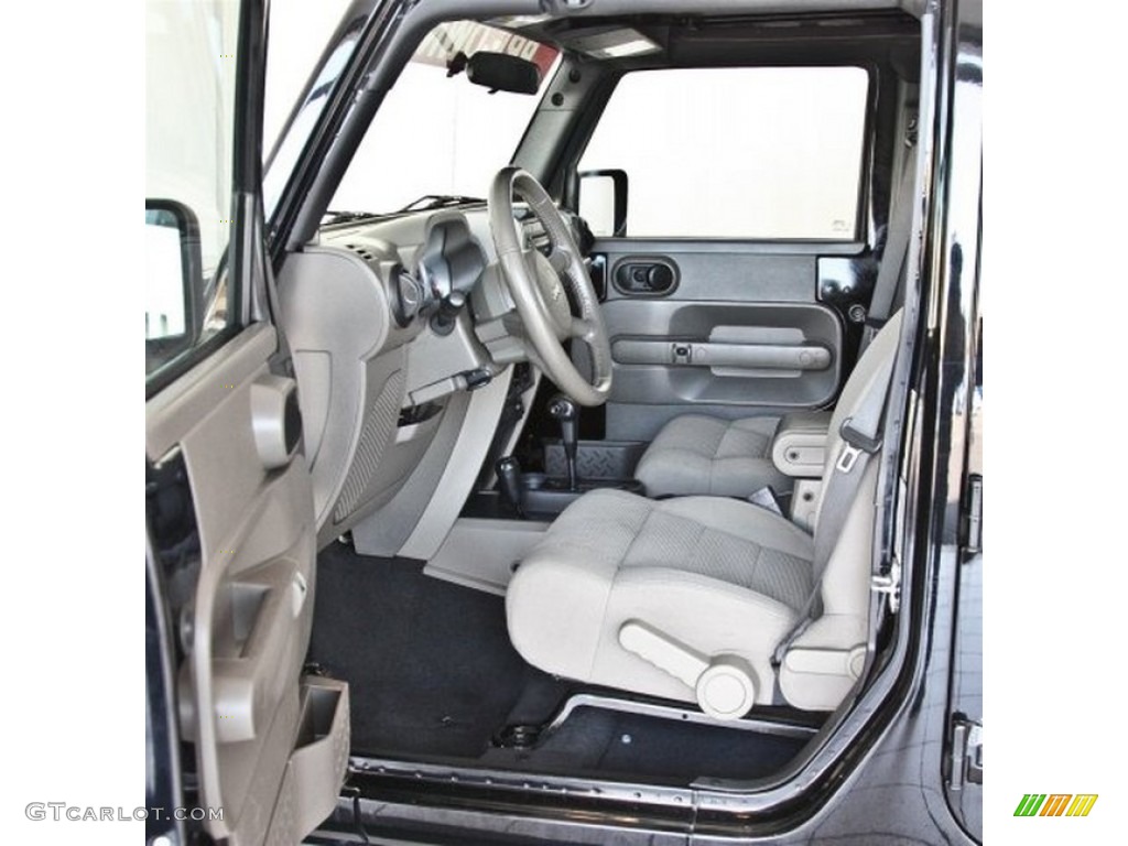 Dark Slate Gray/Medium Slate Gray Interior 2007 Jeep Wrangler Unlimited Sahara 4x4 Photo #82519601