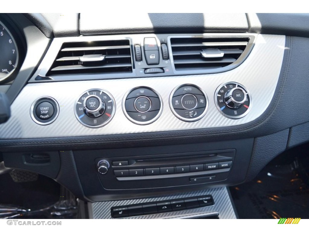 2014 BMW Z4 sDrive35i Controls Photo #82519967