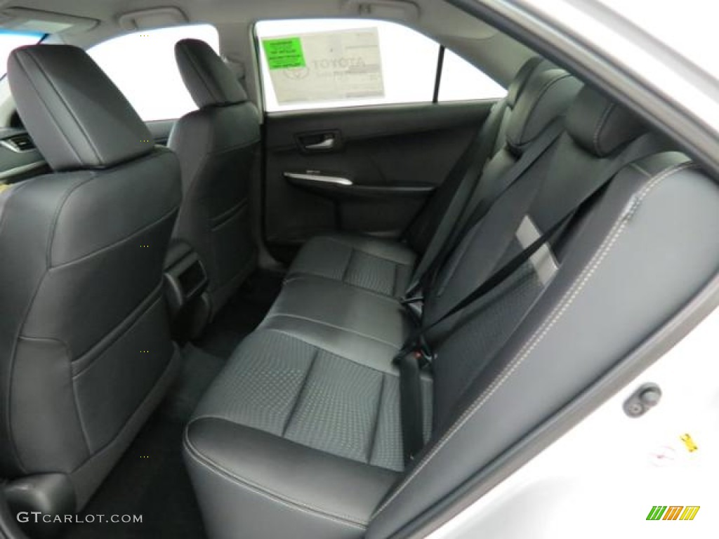 2013 Camry SE - Classic Silver Metallic / Black photo #6