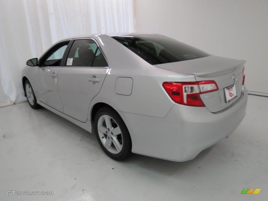 2013 Camry SE - Classic Silver Metallic / Black photo #22