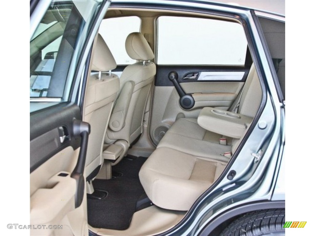 2010 Honda CR-V LX Rear Seat Photos