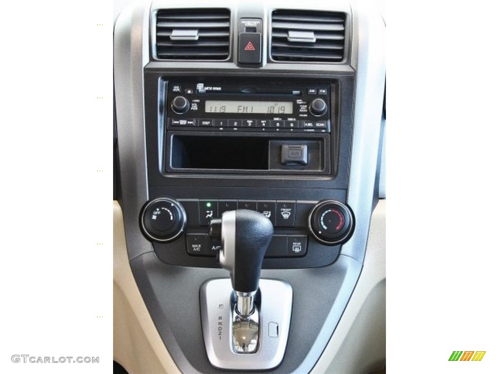 2010 Honda CR-V LX Transmission Photos