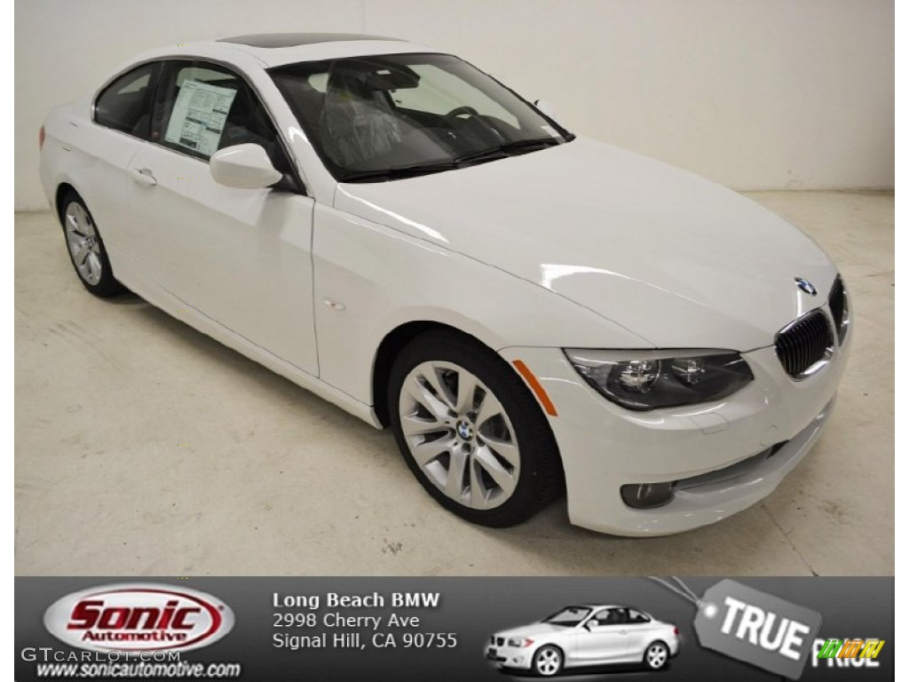 2013 3 Series 328i Coupe - Alpine White / Black photo #1