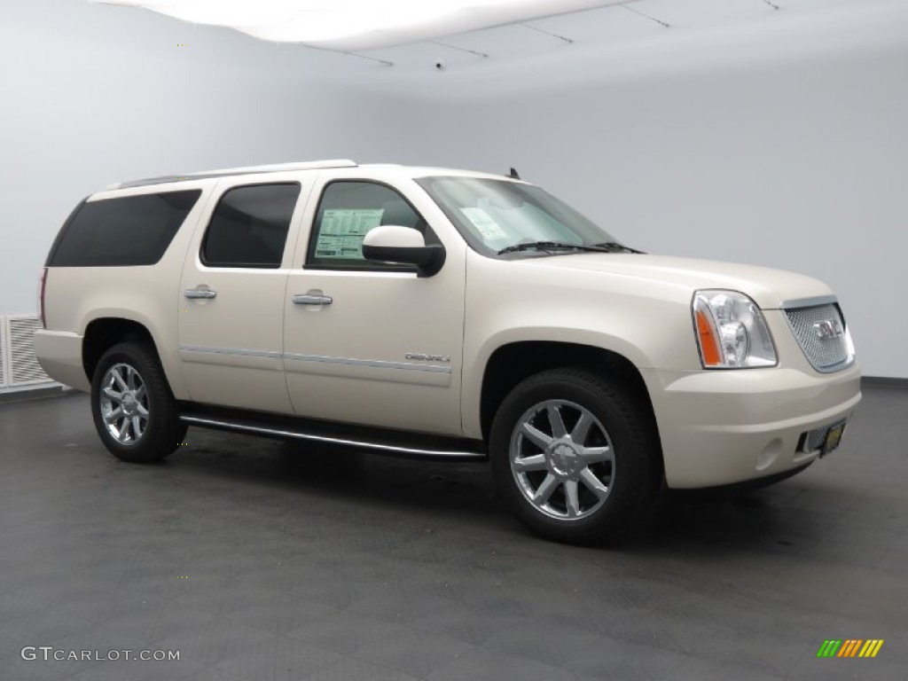 2013 Yukon XL Denali AWD - White Diamond Tricoat / Cocoa/Light Cashmere photo #1
