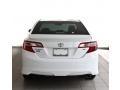 Super White - Camry SE Photo No. 3