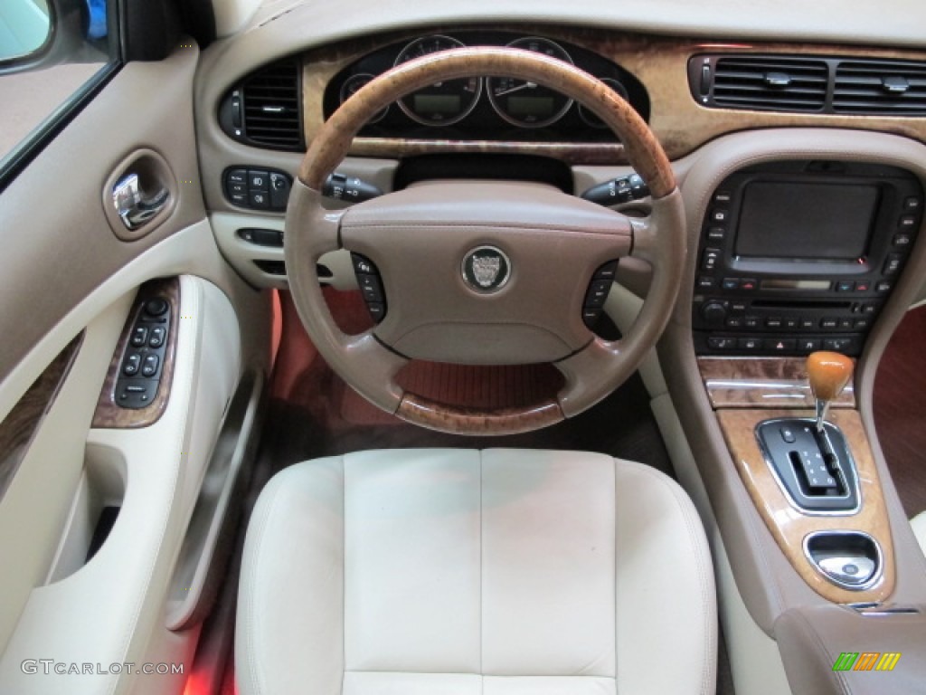 2005 S-Type 4.2 - Seafrost Metallic / Ivory photo #25