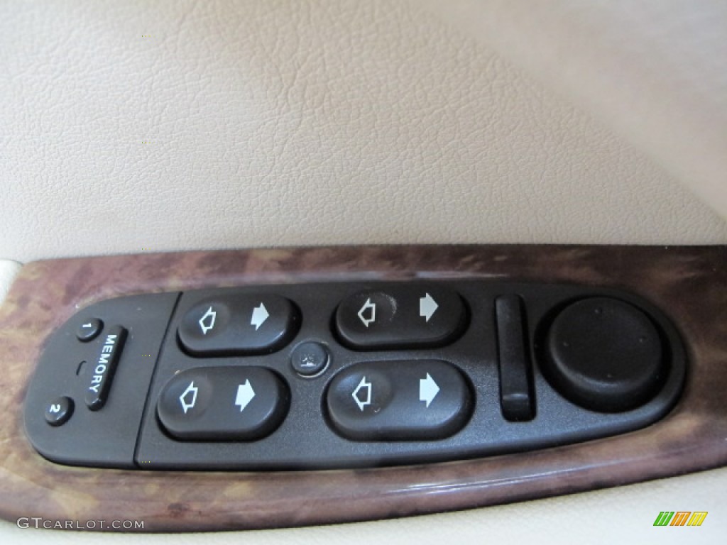 2005 S-Type 4.2 - Seafrost Metallic / Ivory photo #42