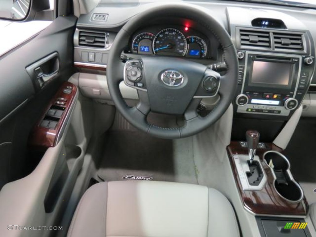 2013 Camry XLE - Magnetic Gray Metallic / Ash photo #5