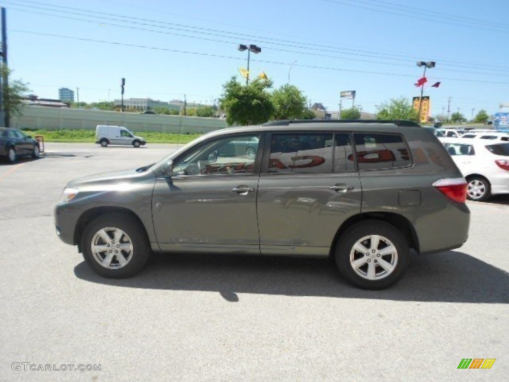 2008 Highlander 4WD - Cypress Green Pearl / Sand Beige photo #4