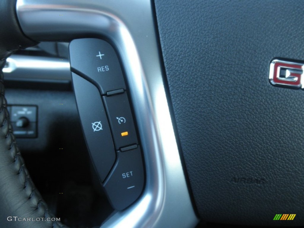 2014 GMC Acadia SLE Controls Photo #82528500