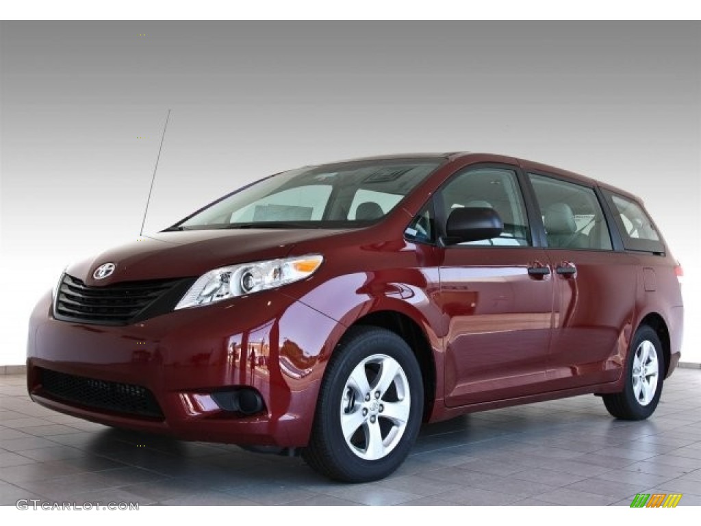 Salsa Red Pearl 2013 Toyota Sienna V6 Exterior Photo #82528895