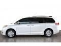 2013 Super White Toyota Sienna XLE  photo #2