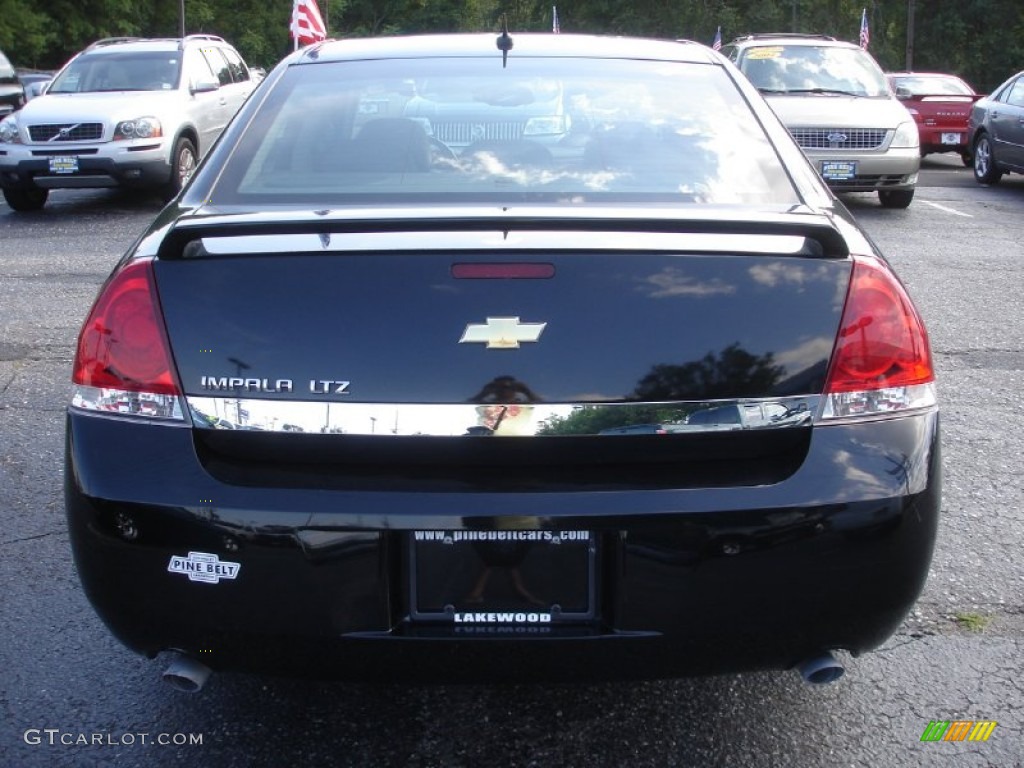 2006 Impala LTZ - Black / Ebony Black photo #5