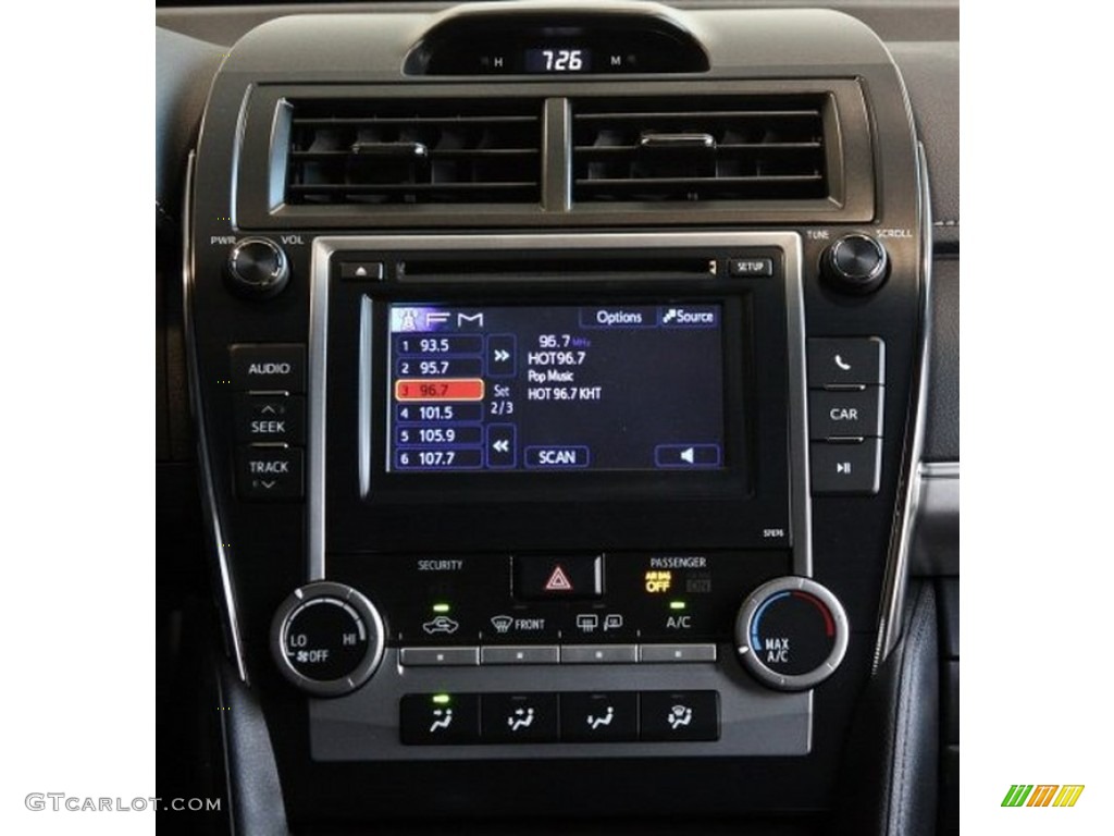 2013 Camry SE - Attitude Black Metallic / Black photo #7