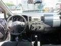 Brilliant Silver - Versa 1.8 S Hatchback Photo No. 12