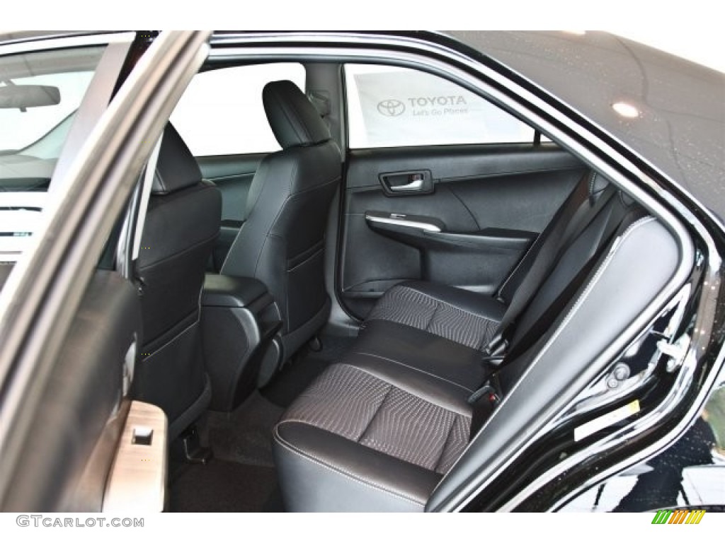 2013 Camry SE - Attitude Black Metallic / Black photo #7