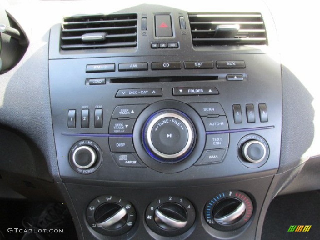 2012 Mazda MAZDA3 i Touring 4 Door Controls Photos