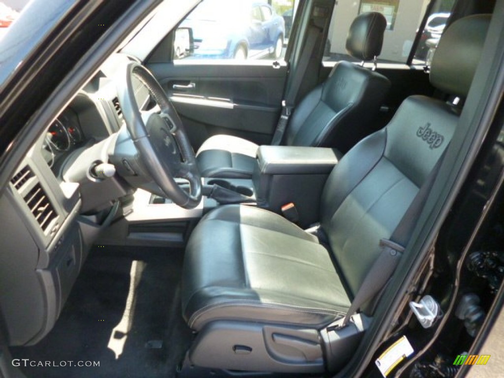 Dark Slate Gray Interior 2010 Jeep Liberty Limited 4x4 Photo #82538510
