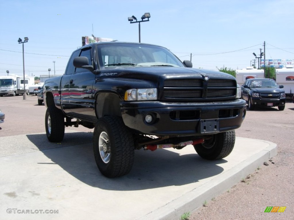1999 Ram 2500 Sport Extended Cab 4x4 - Black / Agate photo #12