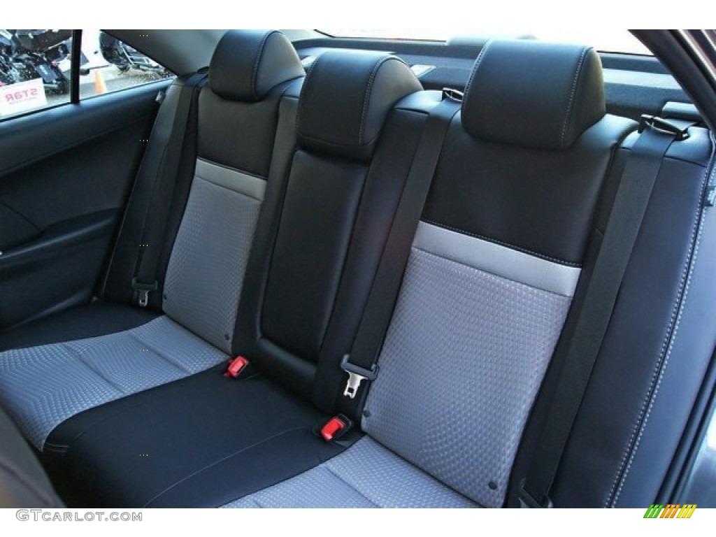 2013 Camry SE V6 - Magnetic Gray Metallic / Black/Ash photo #7