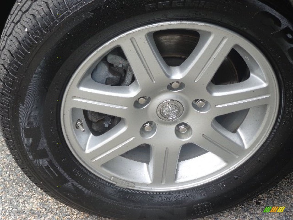 2010 Chrysler Town & Country Touring Wheel Photo #82543370