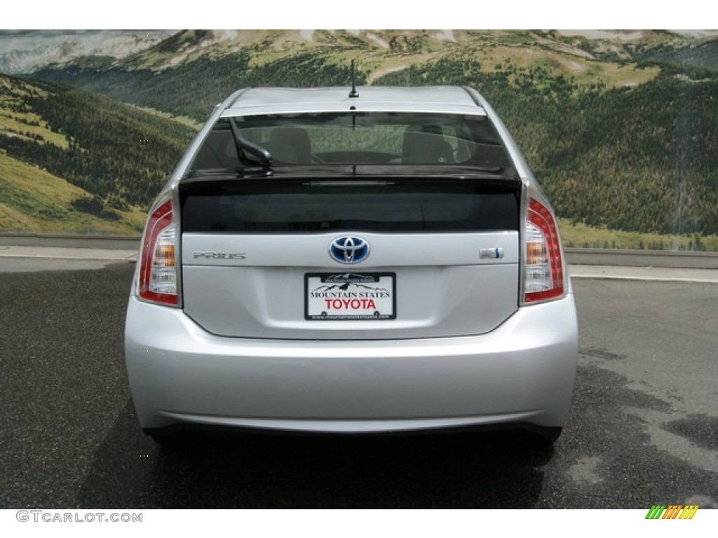 2013 Prius Two Hybrid - Classic Silver Metallic / Misty Gray photo #4