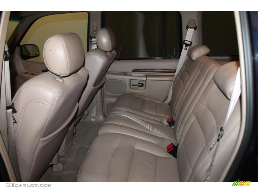 Medium Prairie Tan Interior 2000 Ford Explorer Limited 4x4 Photo #82544666