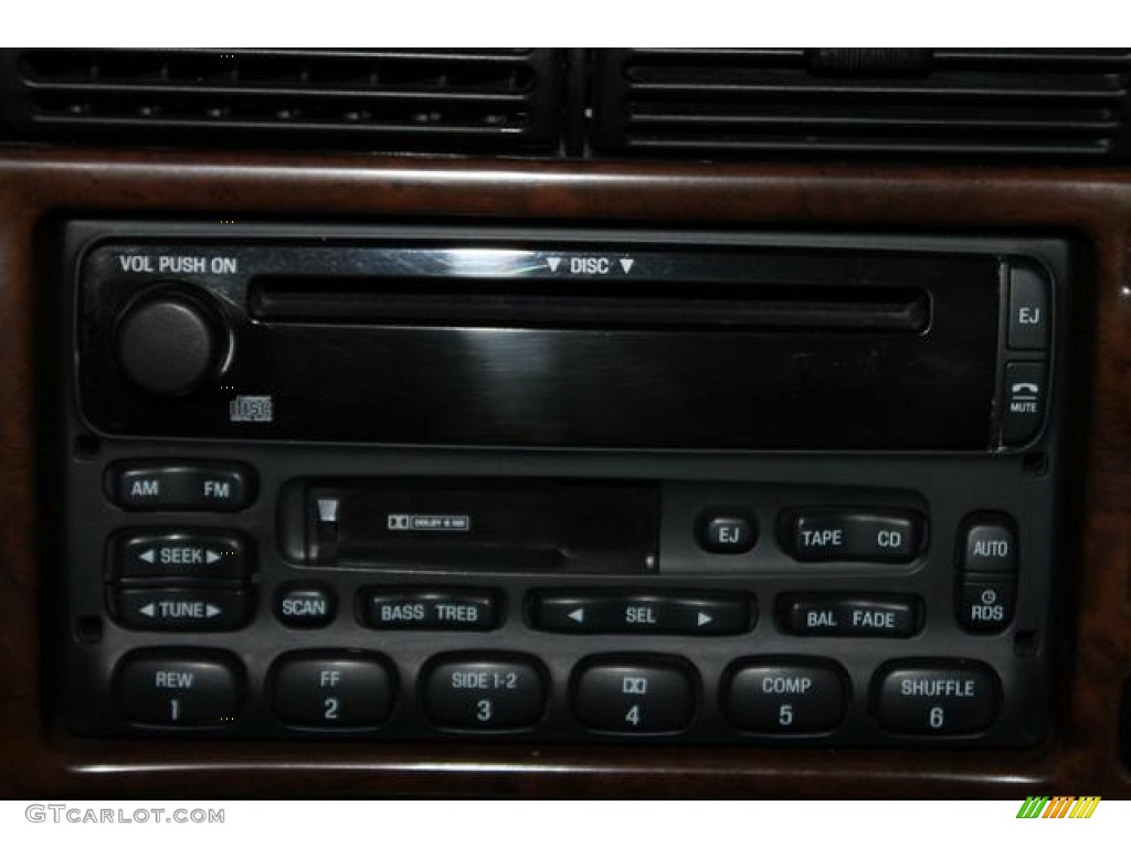 2000 Ford Explorer Limited 4x4 Audio System Photo #82544832