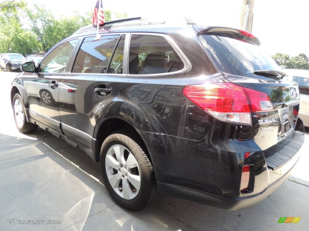 2010 Outback 2.5i Limited Wagon - Crystal Black Silica / Warm Ivory photo #7