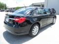 Black - 200 Touring Sedan Photo No. 8