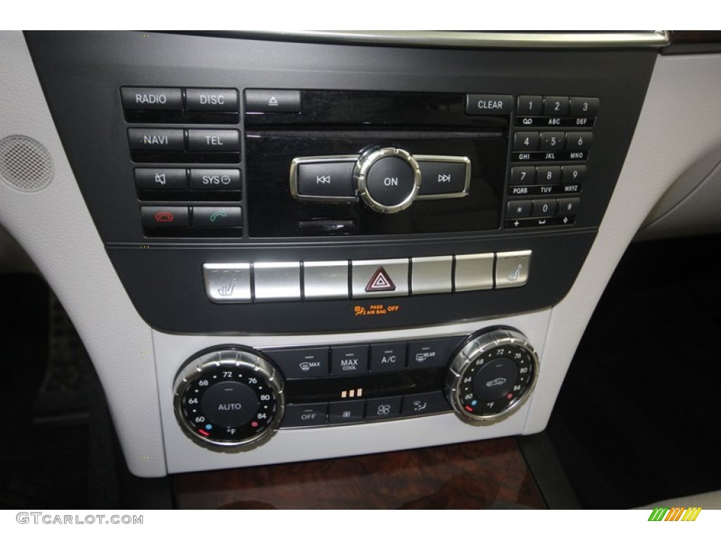 2012 Mercedes-Benz C 250 Sport Controls Photo #82548026