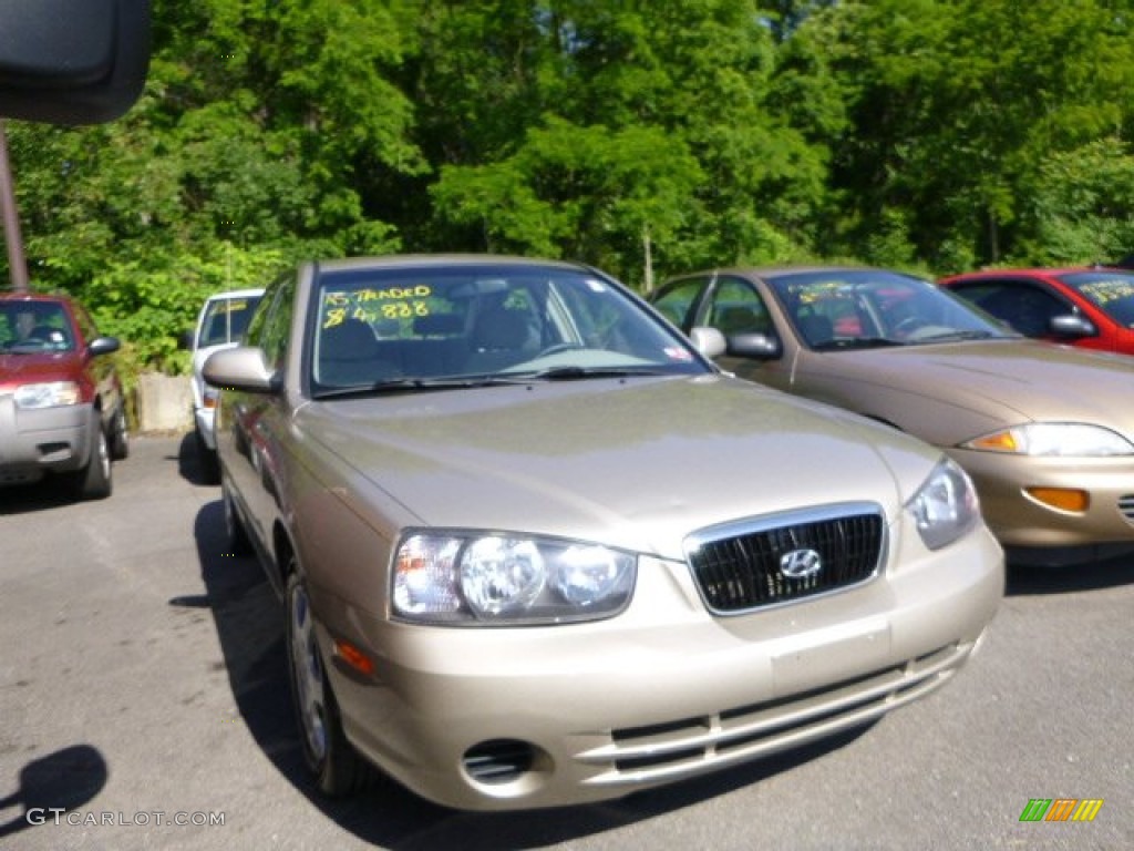 2002 Elantra GLS Sedan - Champagne Beige / Beige photo #1