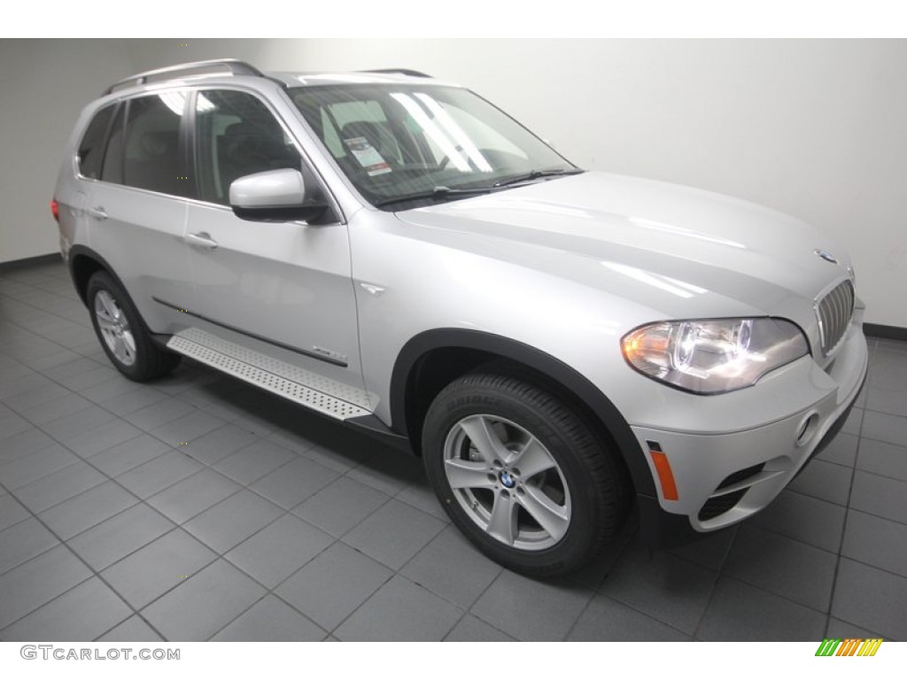 2013 X5 xDrive 35d - Titanium Silver Metallic / Black photo #6