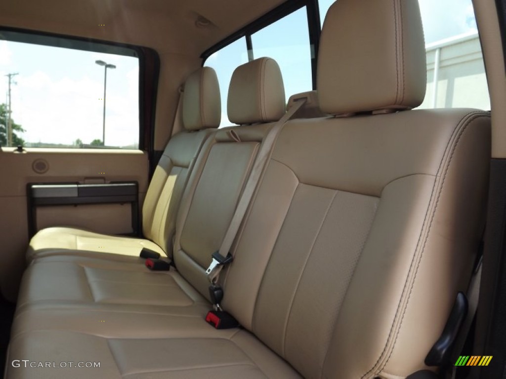 2011 F350 Super Duty Lariat Crew Cab 4x4 - Royal Red Metallic / Adobe photo #17