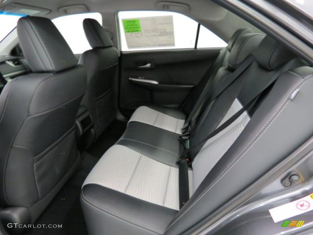 2013 Camry SE - Magnetic Gray Metallic / Black/Ash photo #6