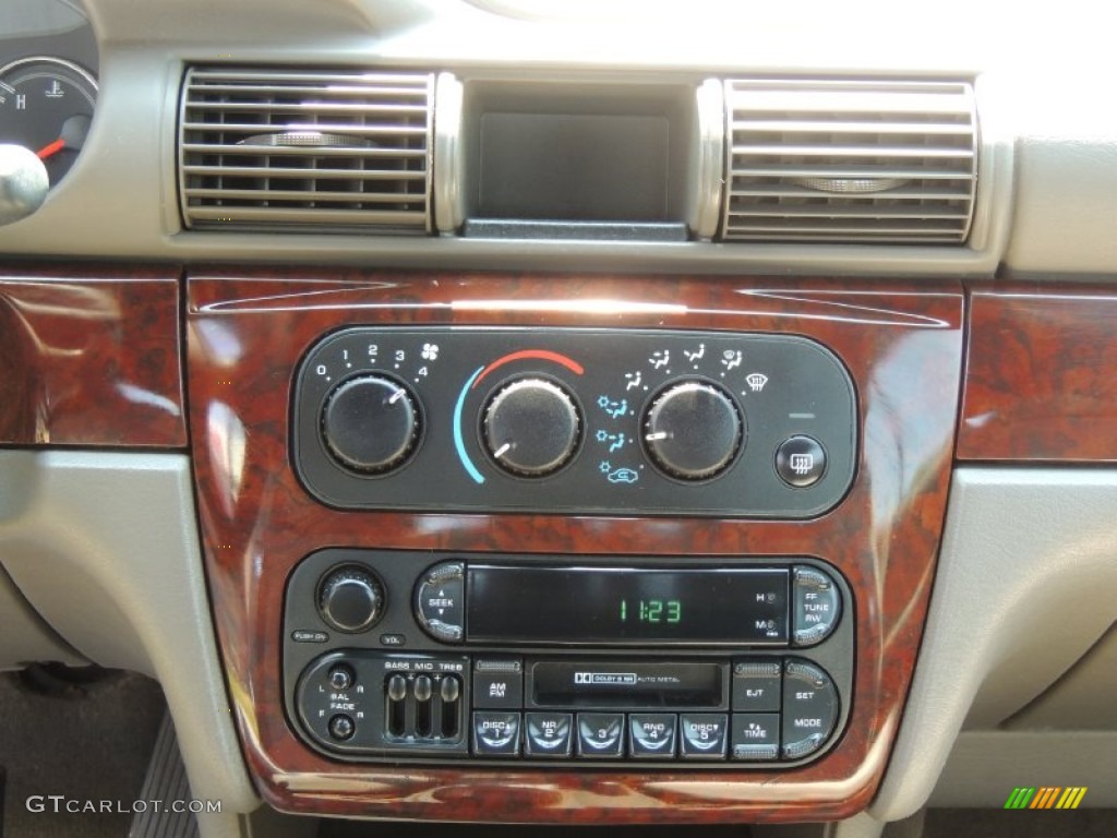 2002 Sebring LX Convertible - Steel Blue Pearl / Sandstone photo #10